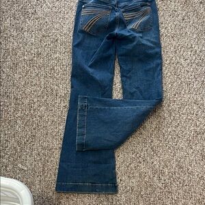 7 For All Mankind Dark Blue Flare Jeans size 26x32 barrel racer/cowbiy/rodeo